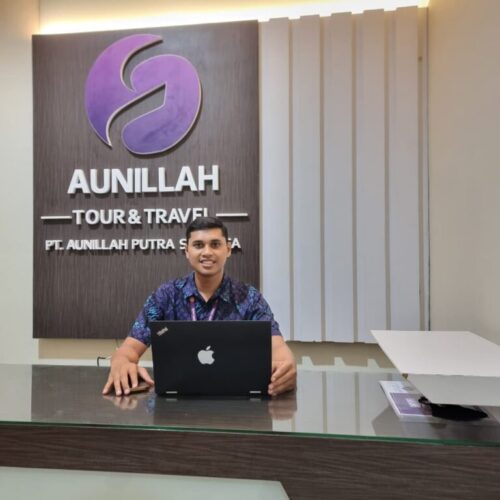 Aunillah Umroh & Haji Plus (4) Aunillah Umroh & Haji Plus (4)